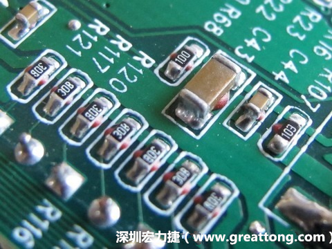 何謂SMT「紅膠」制程？什么時(shí)候該用紅膠呢？有何限制呢？