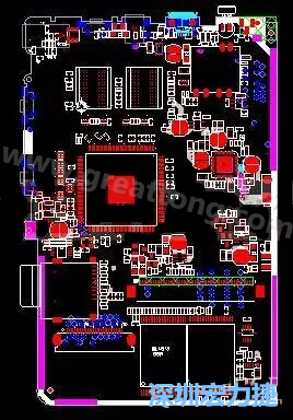 上圖是一個(gè)開發(fā)板的PCB，從布局中可以看出各個(gè)接口電路分離很明確，SDRAM和DDR以及SD卡接口電路等走線不會(huì)造成相互的干擾。-深圳宏力捷